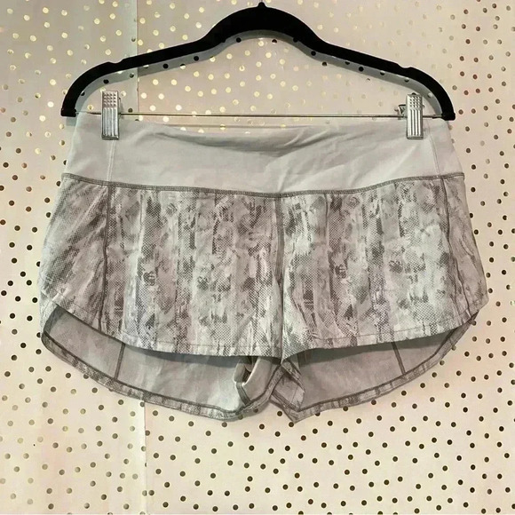 Lululemon Speed Up Short - Picture 1 of 7